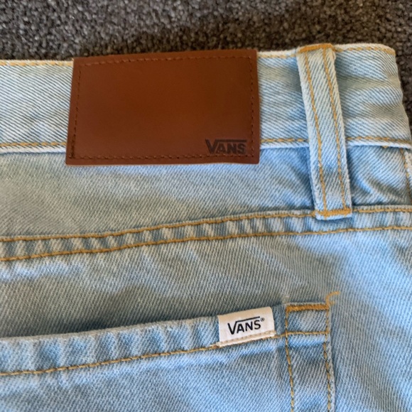 vans jeans - Picture 4 of 5